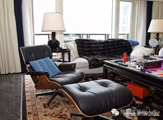 EAMES LOUNGE CHAIR（该座椅售价高达五位数）