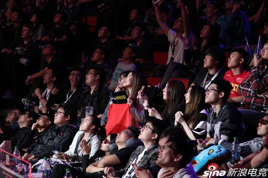 不在现场无法感受到当时的气氛