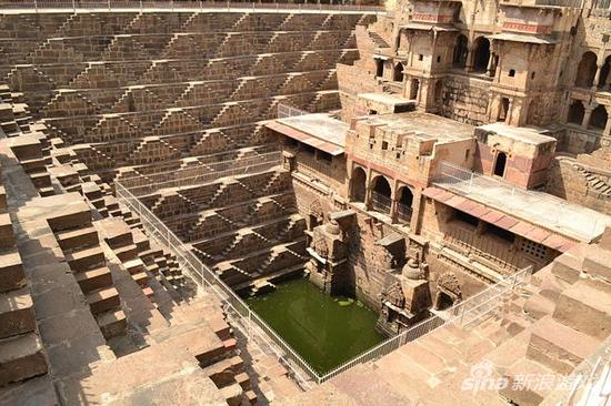 独特改良设施：梯井