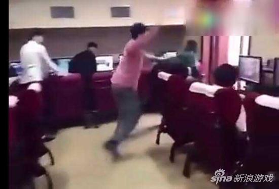 结果还是免不了被打