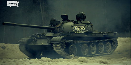 军武的小伙伴在俄罗斯体验开坦克