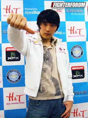 曾经笑傲天下的暗夜巨星showtime，也是日后WE韩国分部的队长