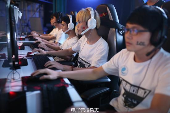 海口经济学院战队将代表中国高校参加国际高校邀请赛