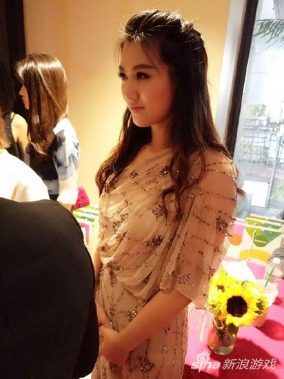 小苍mm参加红人峰会大秀女神范儿