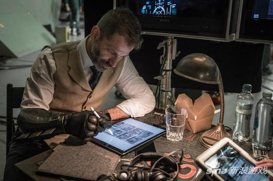 《正义联盟》惊现大反派丧钟 "狼叔"或提前登场?