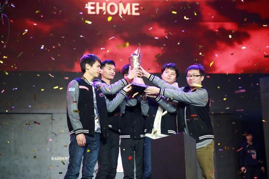 EHOME已经很久没有举起冠军奖杯