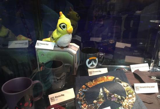 妮妮要比想象中大，国内的暴雪商城也上架了