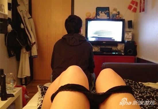 男友沉迷游戏成主播 分手后我却想跪舔