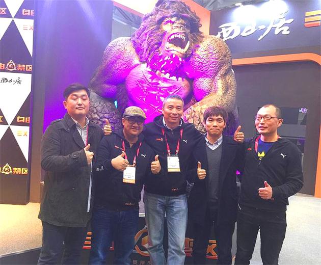 图11：揭幕嘉宾合影