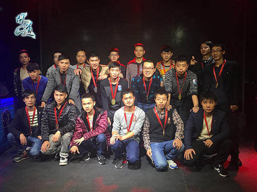 决赛现场选手合照