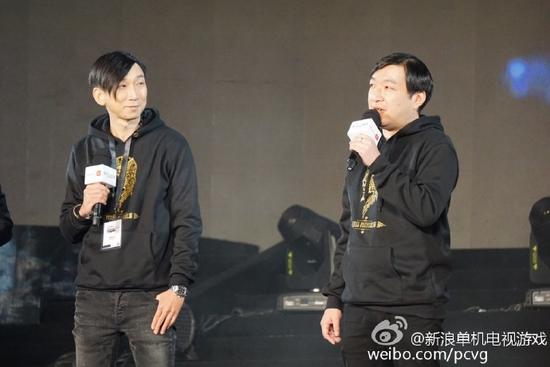 《王者之剑》电影的导演野末武志和制作人伊藤幸