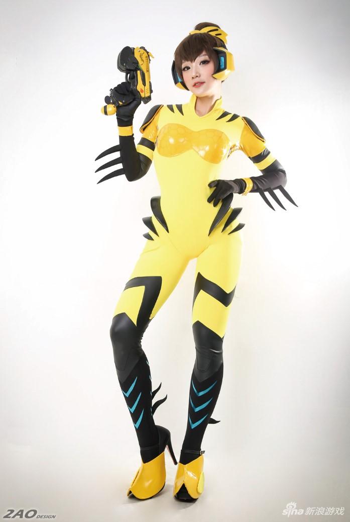 细腰翘臀守望先锋大黄蜂dva软妹cos图赏