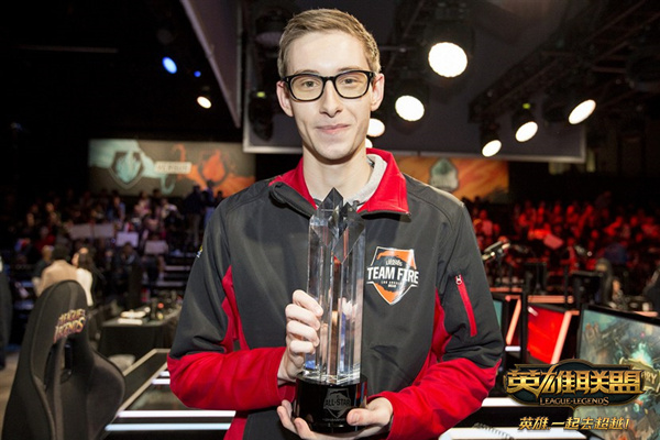 2015全明星赛Bjergsen登顶1V1比赛