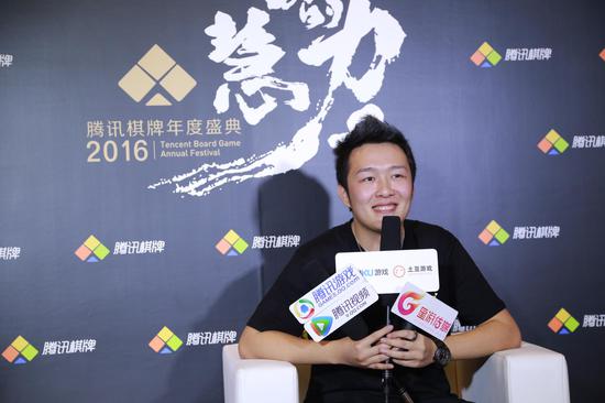 cf知名解说怪咖