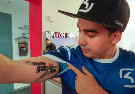 Coldzera Mirage B点白车位的跳狙已然成为绝笔