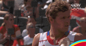 要是去看现场估计得憋成内伤