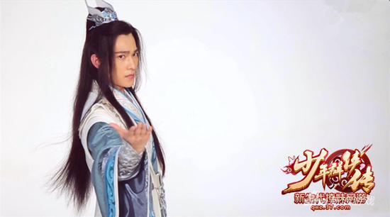 杨洋飘逸古装造型