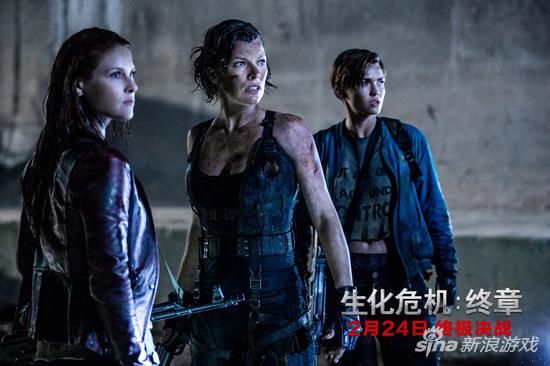 “生化女英雄团”严阵以待对抗丧尸
