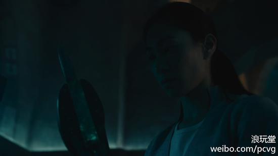 亚裔小姐姐的鞋刃