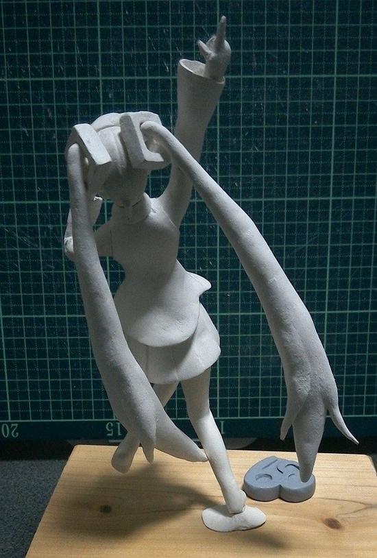 日本网友晒出自制“邪神手办”