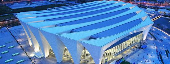 图2：上海东方体育中心