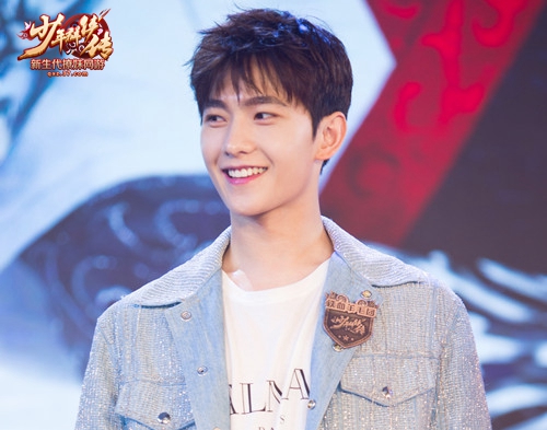 37《少年群侠传》绝版勋章公仔大放送