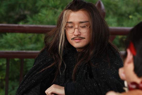 《七黄五狼黑》第二季剧照（笑笑）