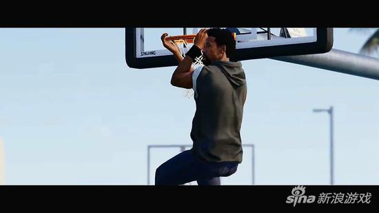 《NBA LIVE 18》回归