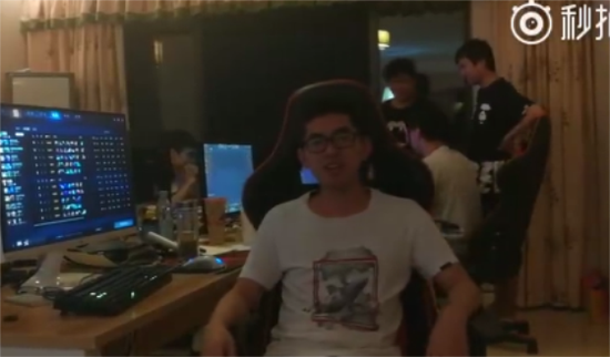 二号位 shiki &nbsp;黄绩伟