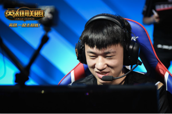 Xiaohu在亚洲对抗赛中表现极为出色