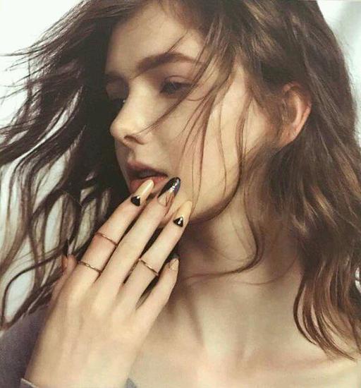 如同cg中走出来的精灵 加拿大17岁嫩模美图