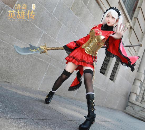 妹子无地自容知名伪娘豪哥实力cos洛英手游琳