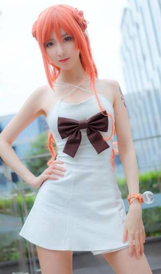 海贼王娜美cos肤白貌美颜值高