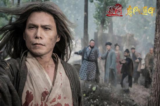 影片中伍佰作为雾隐门老大对抗妖魔