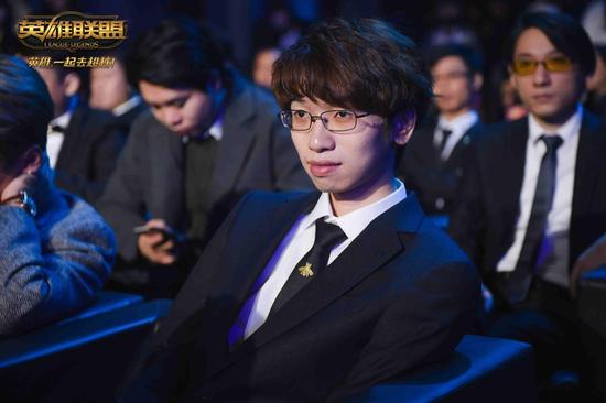 年度进步最快选手WE