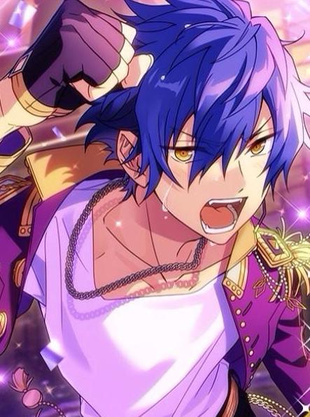 涟纯的父亲曾经是音乐学员,与现已隐居的原超级明星佐贺美阵有过一段