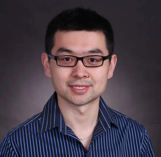 游族网络技术副总裁 李斌