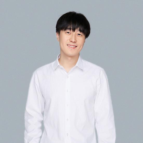 莉莉丝游戏首席执行官王信文