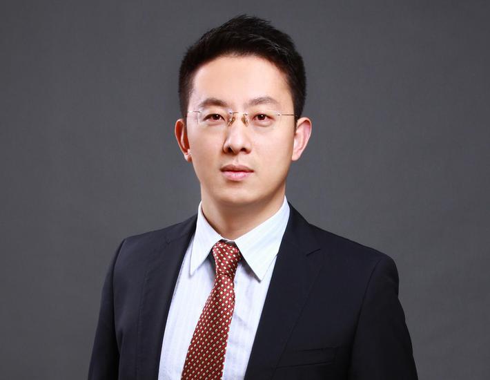 当乐网联合创始人兼董事长姚勇 原水木年华成员,永航科技创始人萧肖