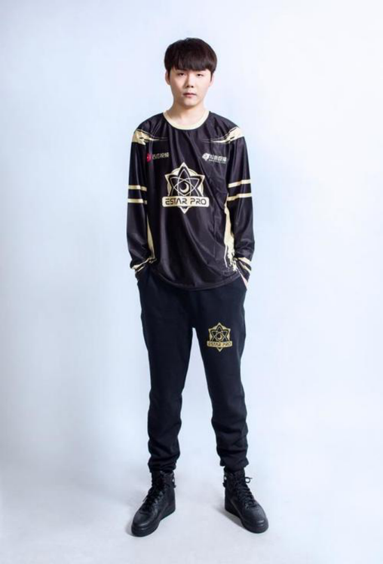 走向国际舞台的星辰，更渴望证明自己