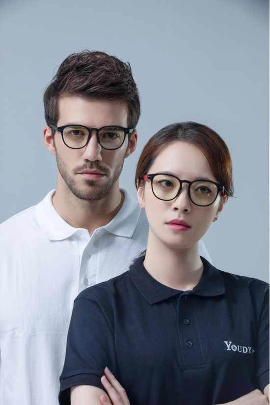 长久佩戴更舒适 youdy佑今防蓝光眼镜体验
