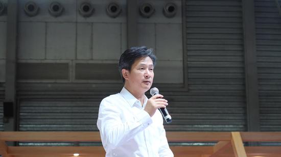 上海市金山区文旅集团 党委书记、董事长 吴 斌 作为长三角大学生电子体育锦标赛主办地代表致辞