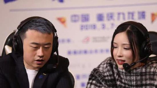 主播现场直播比赛