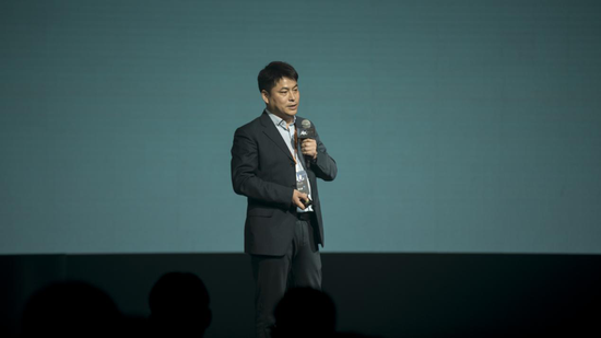 京东方（BOE）显示与传感器件BG专家邹斌