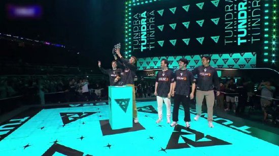 BLAST Slam IV新加坡站 Tundra 3-2 战胜Falcons夺冠