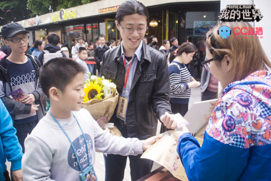 上完课的路遥老师也来了
