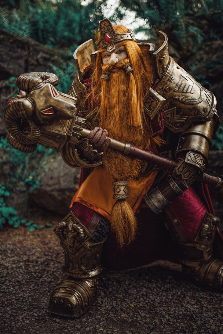 魔兽cosplay矮人之王麦格尼来自高山上的王者