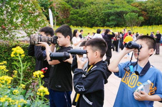  Two New Record Bird Species Added to Haizhu Wetland