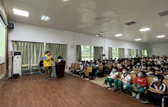 龙归街在永兴小学开展"珍爱生命,远离毒品,争做新时代的好少年"禁毒