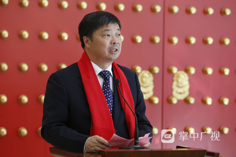 中共广州市委副书记欧阳卫民在仪式现场致辞